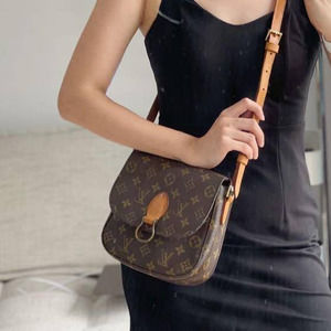 💎✨BEAUTIFUL✨💎AUTHENTIC Louis Vuitton Saint Cloud MM